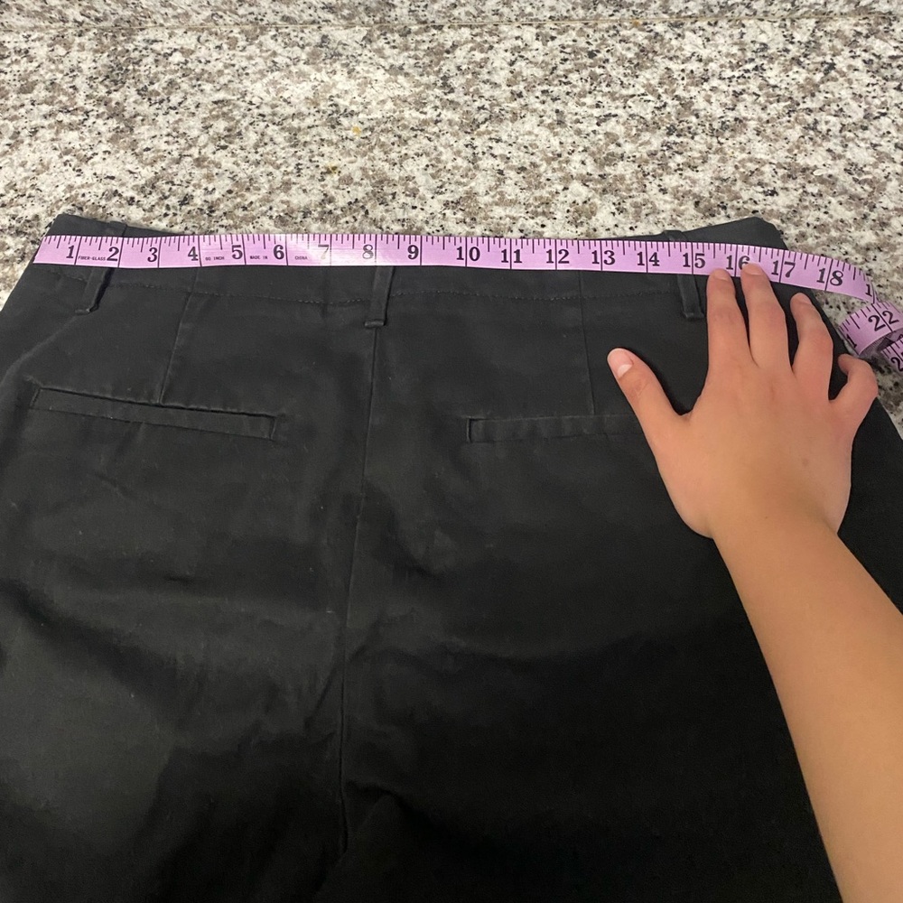 Banana republic black chino short - Picture 3 of 5